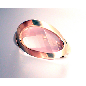 18ct Rose Gold Fancy Rose Quartz Ring